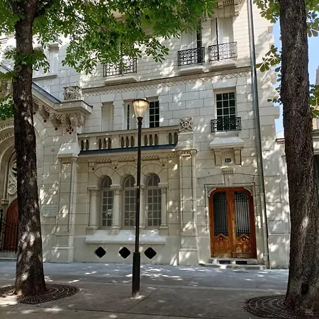 Daire Old In The Gobelins District *